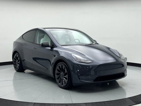 Used 2023 Tesla Model Y Performance image 3