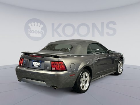Used 2004 Ford Mustang GT image 7