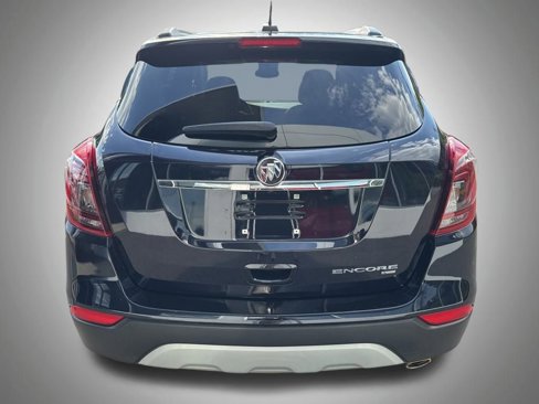Used 2022 Buick Encore Preferred w/ Safety Package image 8