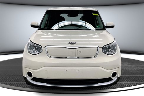 Used 2018 Kia Soul EV image 2