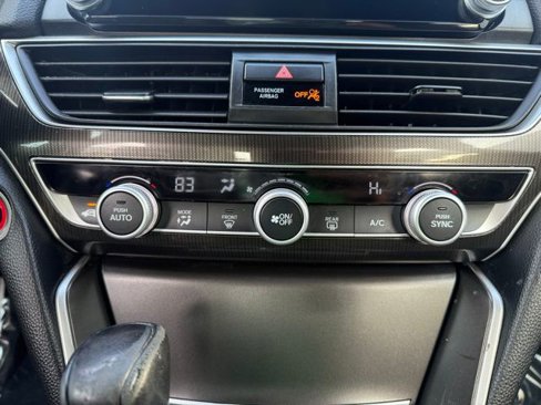 Used 2019 Honda Accord Sport image 19
