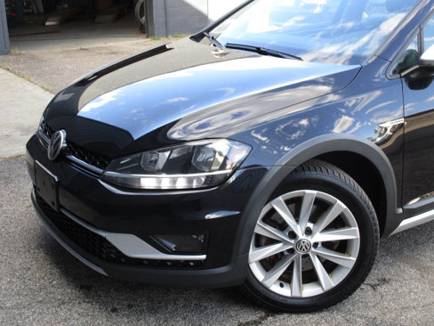 Used 2019 Volkswagen Golf Alltrack S image 43