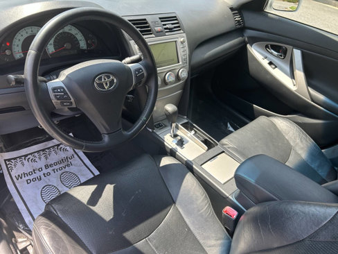 Used 2011 Toyota Camry SE image 22