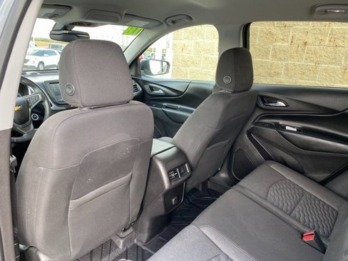 Used 2018 Chevrolet Equinox LT image 12