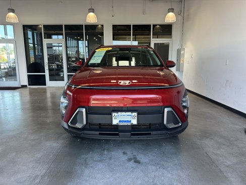 Used 2024 Hyundai Kona SEL image 6