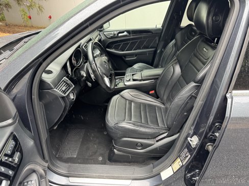Used 2012 Mercedes-Benz ML 63 AMG 4MATIC image 13