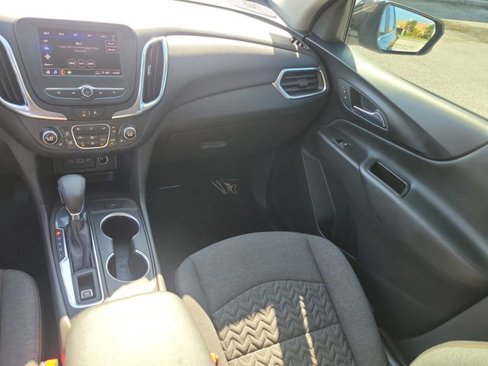 Used 2022 Chevrolet Equinox LT image 18