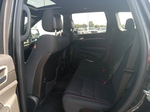 Used 2016 Jeep Grand Cherokee Laredo 75th Anniversary image 14
