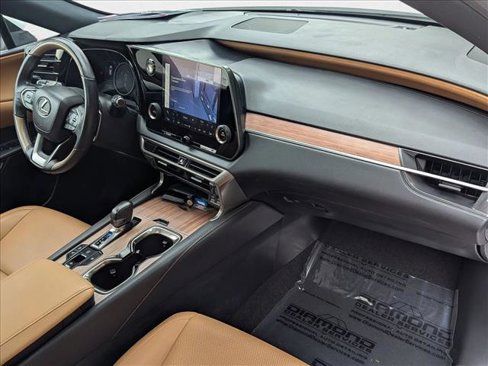 Used 2023 Lexus RX 350h image 20