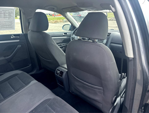 Used 2009 Volkswagen Jetta S image 32