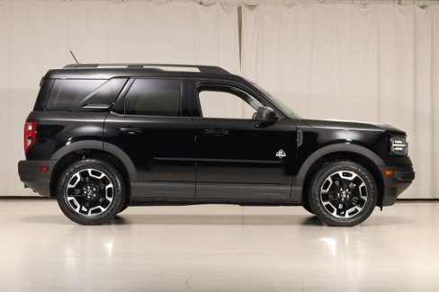 Used 2021 Ford Bronco Sport Outer Banks w/ Outer Banks Package (96D) image 14