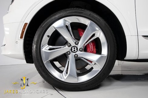 Used 2023 Bentley Bentayga Extended Wheelbase image 78