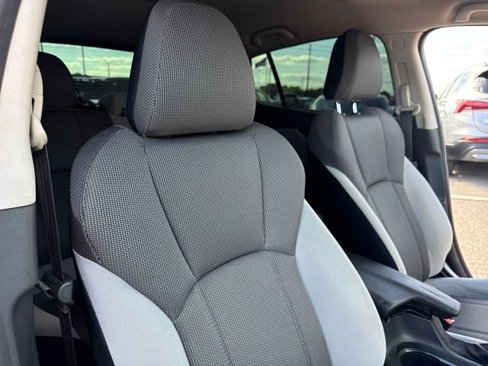 Used 2019 Subaru Crosstrek 2.0i w/ Eyesight System image 22
