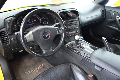Used 2009 Chevrolet Corvette Coupe image 17