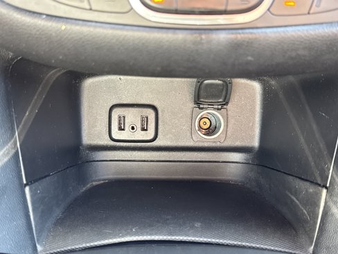 Used 2018 Chevrolet Equinox LT w/ Sun & Infotainment Package image 21