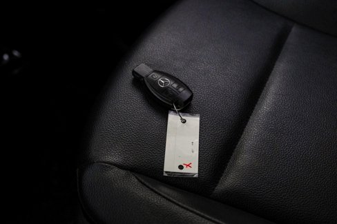 Used 2017 Mercedes-Benz Metris Passenger image 39