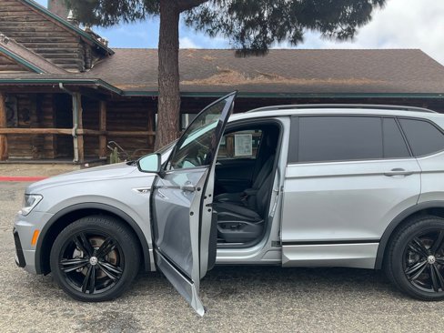 Used 2019 Volkswagen Tiguan SEL Premium R-Line image 53