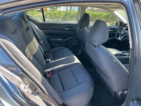 Used 2021 Nissan Altima 2.5 SV image 40