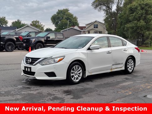 Used 2016 Nissan Altima 2.5 S w/ Power Driver Seat Package image 1