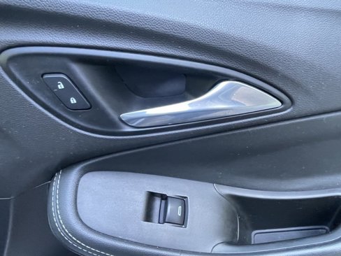 Certified 2020 Buick Encore GX Select image 12