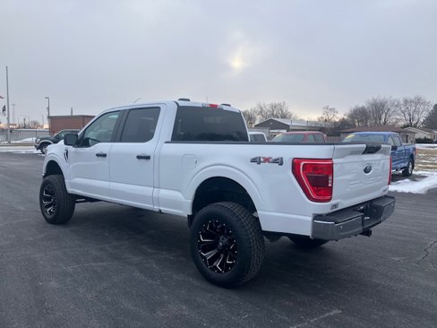 Used 2023 Ford F150 XLT image 3