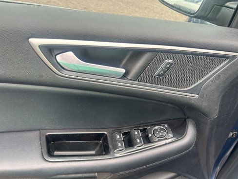 Used 2019 Ford Edge SEL w/ Equipment Group 201A image 11