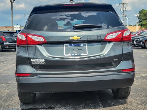 Used 2020 Chevrolet Equinox LS w/ LS Convenience Package image 5