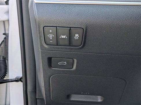 Used 2023 Kia K5 GT-Line w/ GT-Line Premium Package image 16