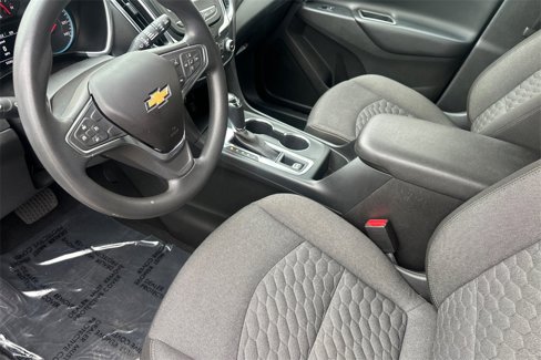 Used 2018 Chevrolet Equinox LT image 12