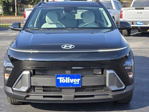 Used 2024 Hyundai Kona SEL w/ Convenience Package image 3