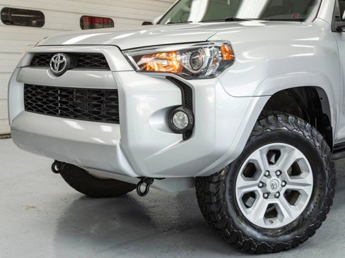 Used 2017 Toyota 4Runner SR5 image 13