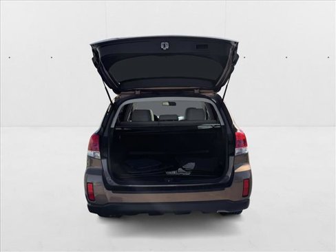 Used 2013 Subaru Outback 2.5i Limited image 7