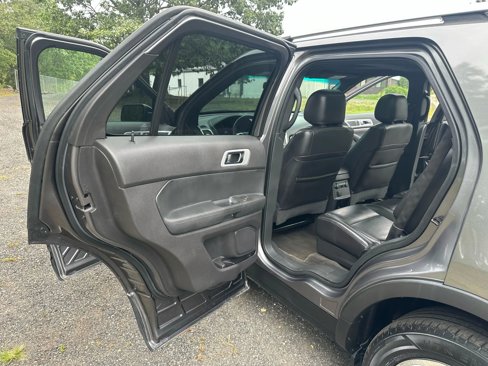 Used 2013 Ford Explorer XLT image 26