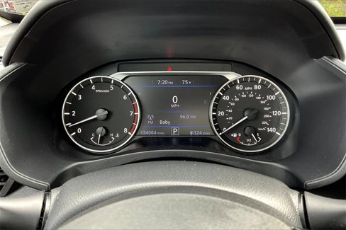 Used 2020 Nissan Altima 2.5 SR w/ Premium Package image 12
