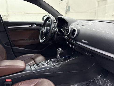 Used 2018 Audi A3 2.0T Premium w/ Convenience Package image 31