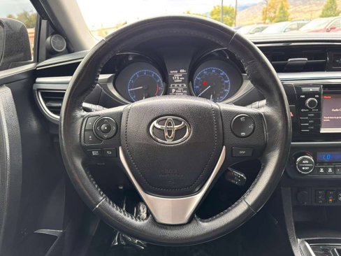 Used 2016 Toyota Corolla S Premium image 14