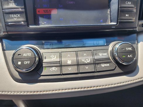 Used 2013 Toyota RAV4 XLE image 16