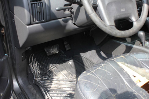 Used 2004 Jeep Grand Cherokee Laredo w/ Cold Weather Group image 9