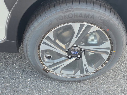 New 2025 Subaru Crosstrek 2.5i Premium image 6