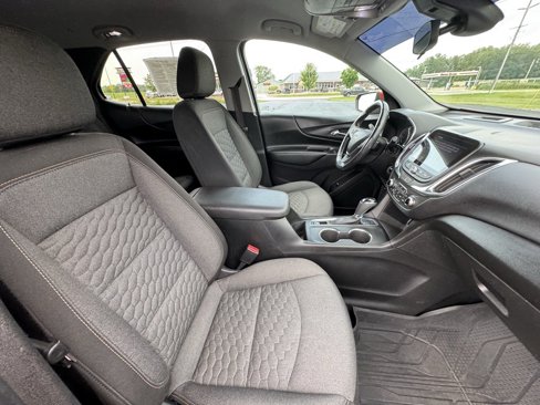 Used 2020 Chevrolet Equinox LT image 23