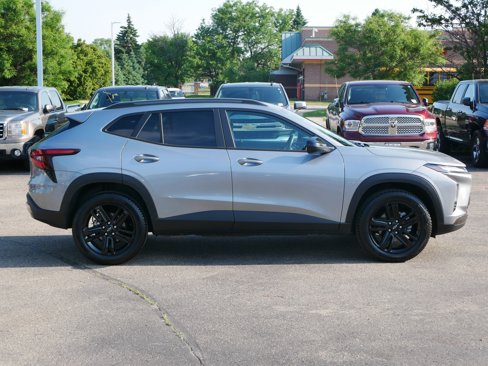 Used 2024 Chevrolet Trax ACTIV w/ Driver Confidence Package image 10