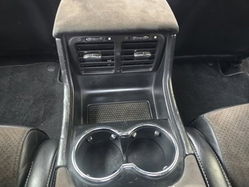 Used 2013 Maserati GranTurismo Sport image 43