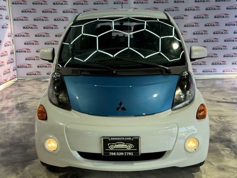 Used 2012 Mitsubishi i ES image 16