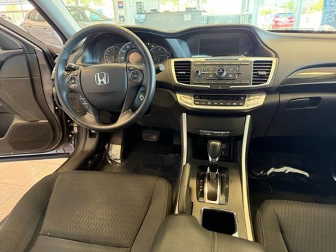 Used 2014 Honda Accord Sport image 25