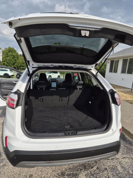 Used 2024 Ford Edge SEL image 14