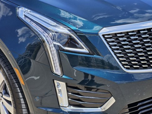 New 2025 Cadillac XT5 Premium Luxury w/ Technology Package image 9