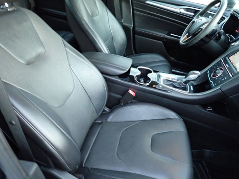 Used 2014 Ford Fusion Titanium image 13