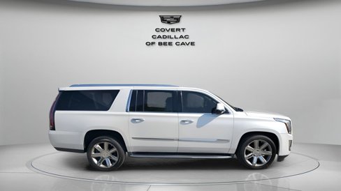 Used 2016 Cadillac Escalade ESV Luxury image 8