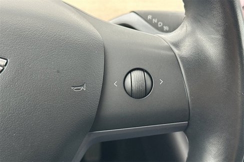 Used 2018 Tesla Model 3 Long Range image 25