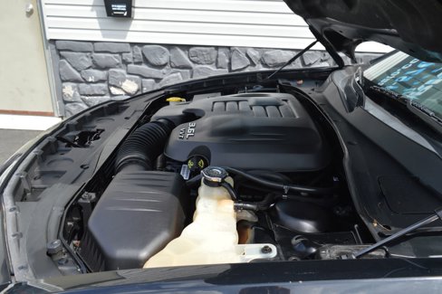 Used 2016 Chrysler 300 S image 38